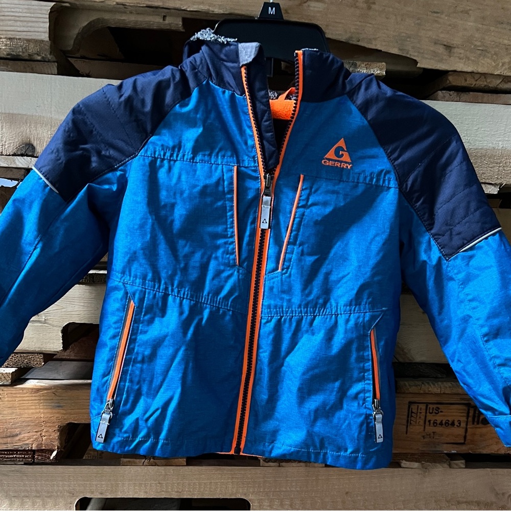 Gerry snow jacket sz 4